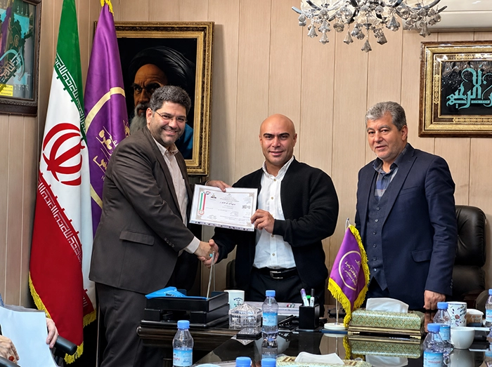 دریافت مجوز رسمی خرید و فروش نقره خام از ریاست اتحادیه طلا جواهر و نقره مشهد